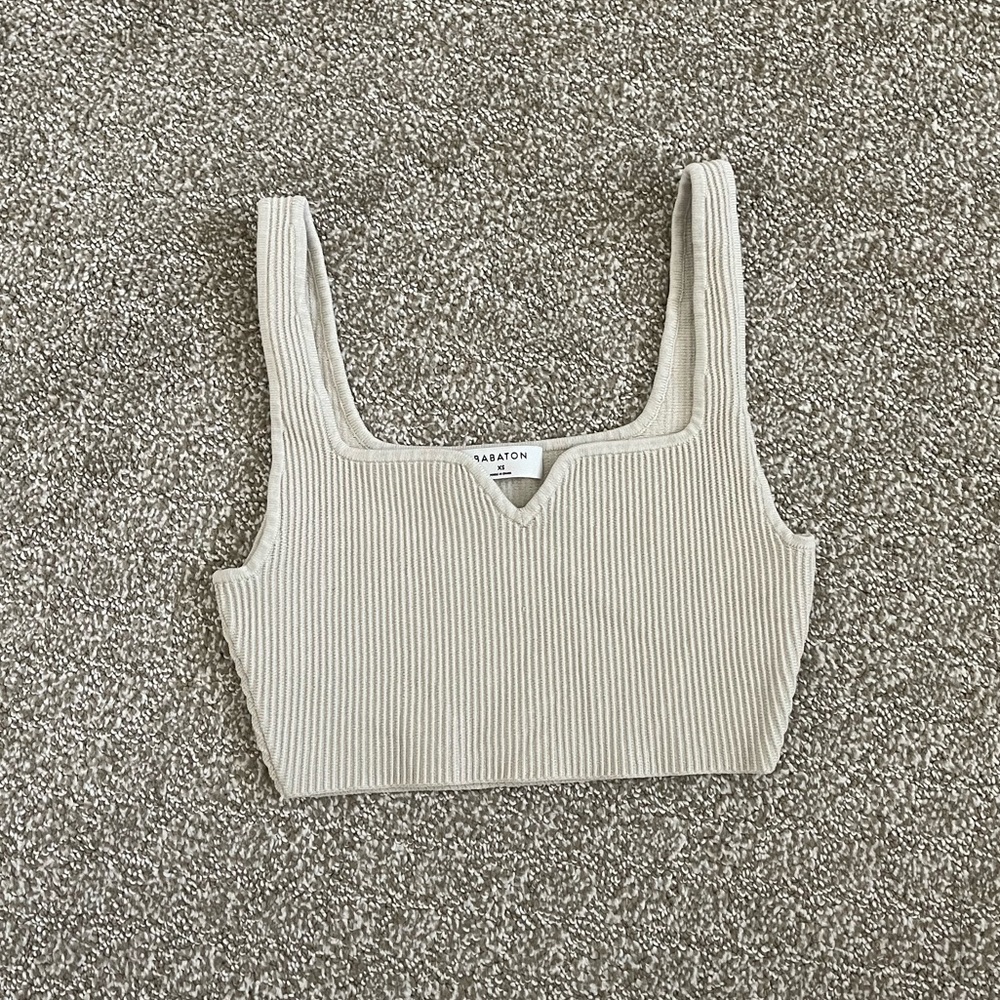 Aritzia Babaton Sculpt Knit Notch Top in matte pearl